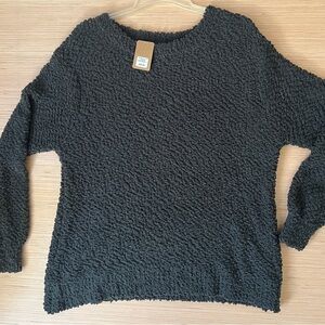 Zenana Outfitters Charcoal Textured popcorn bubble Women's Sweater new with tags
